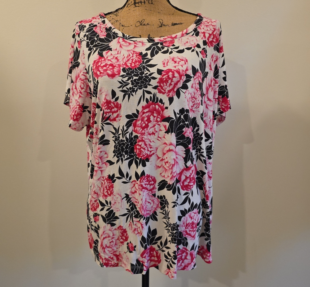 Jones New York White Top with Pink & Black Floral Print